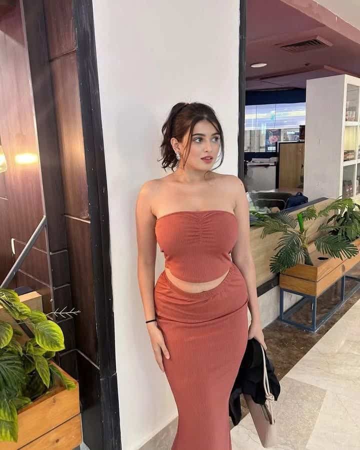 young call girls in multan – educated and classy companion for gentlemen – photo 11 (image 57)