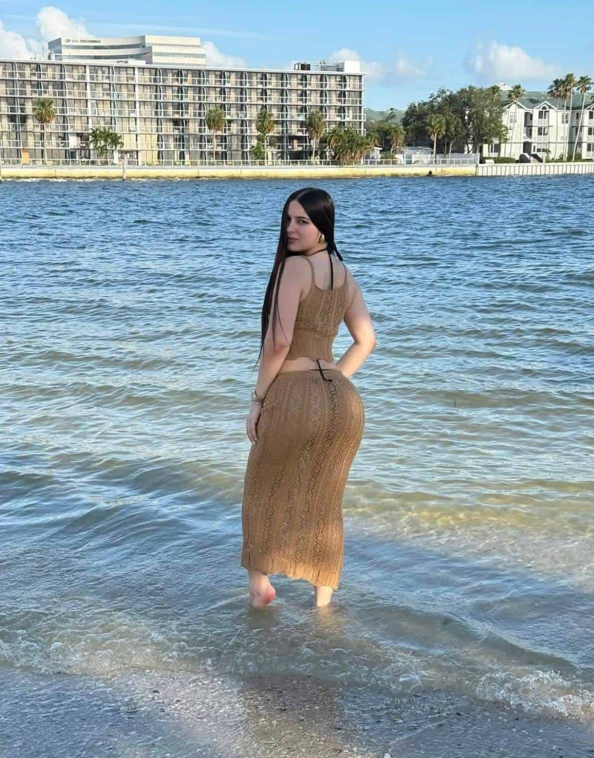 young call girls in multan – luxury apartment and hotel meetups – photo 6 (image 62)